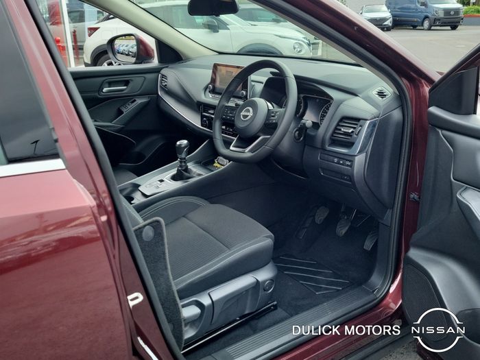 Nissan QASHQAI 2024
