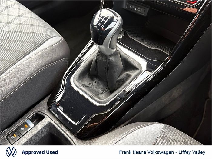 Volkswagen T-Roc 2023
