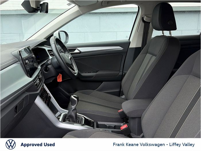 Volkswagen T-Roc 2023