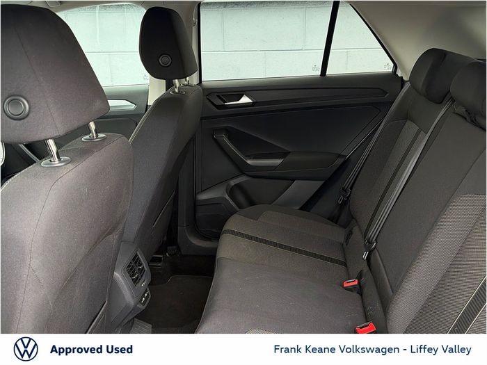 Volkswagen T-Roc 2023