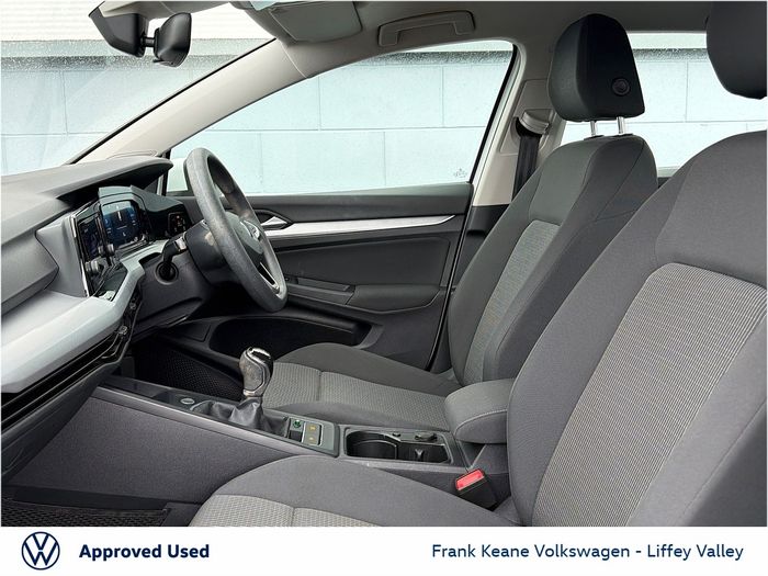 Volkswagen Golf 2021