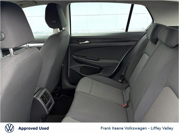 Volkswagen Golf 2021