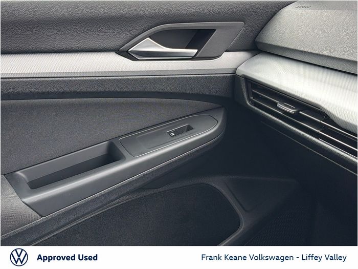 Volkswagen Golf 2021