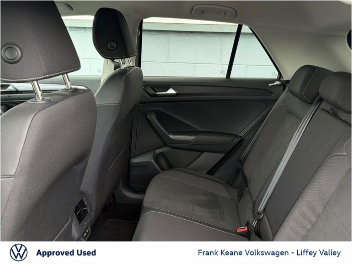 Volkswagen T-Roc 2023