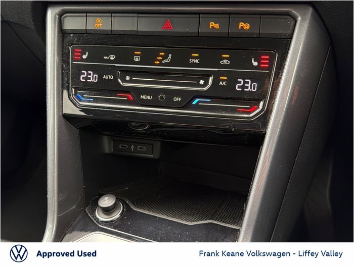 Volkswagen T-Roc 2023