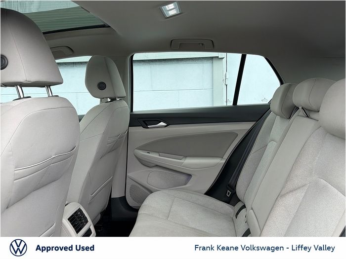 Volkswagen Golf 2021