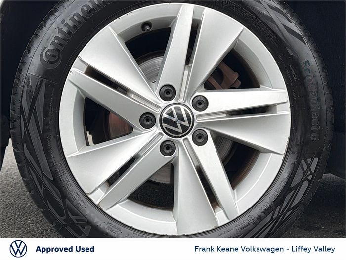 Volkswagen Golf 2021