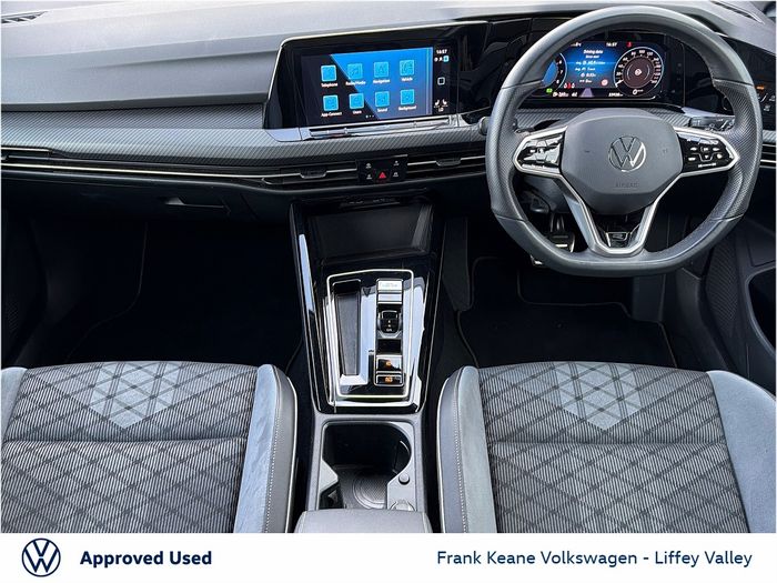 Volkswagen Golf 2024