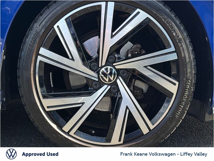 Volkswagen Golf 2024