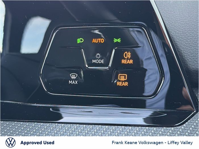 Volkswagen Golf 2024