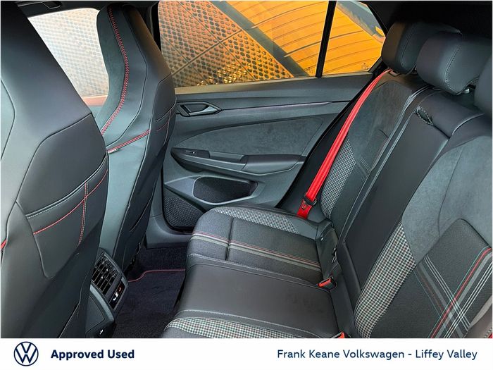 Volkswagen Golf 2026