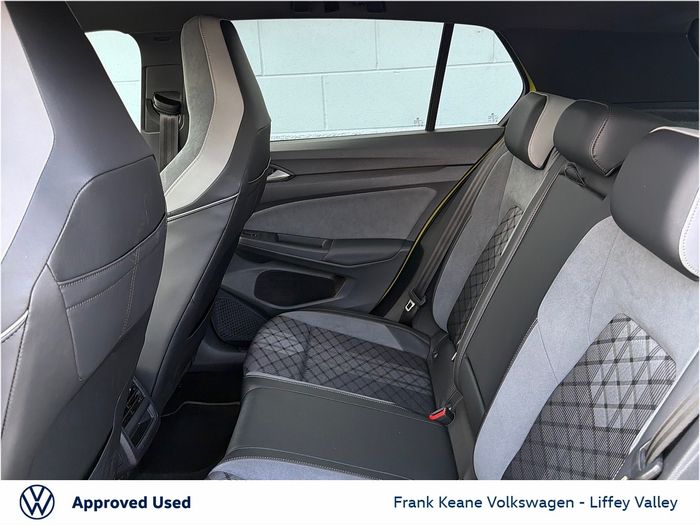 Volkswagen Golf 2024