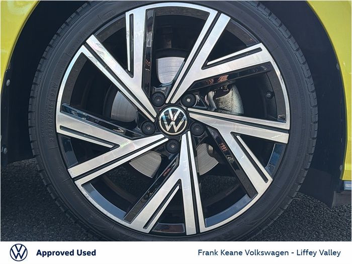 Volkswagen Golf 2024