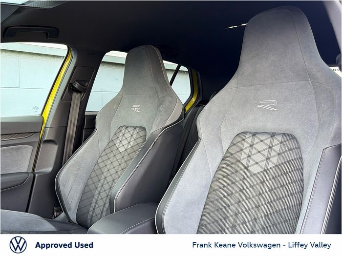 Volkswagen Golf 2024