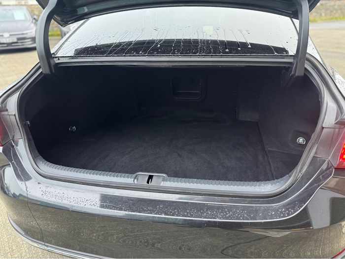 Lexus ES 300h 2023