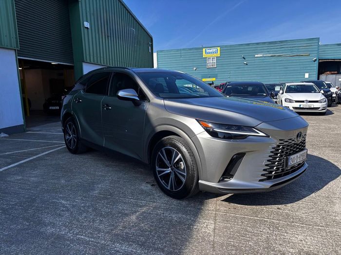 Lexus RX450H+ 2024