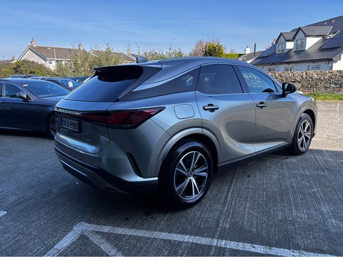 Lexus RX450H+ 2024