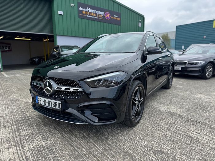 Mercedes-Benz GLA Class 2025