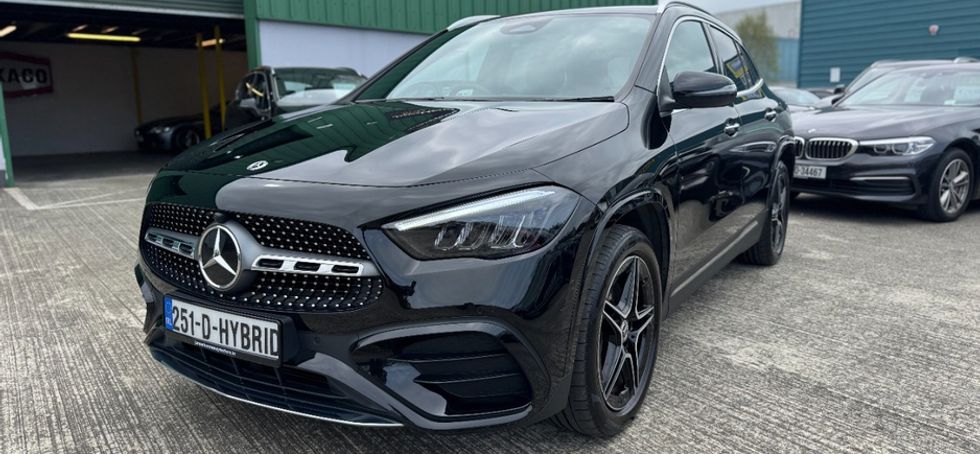 Mercedes-Benz GLA Class 2025