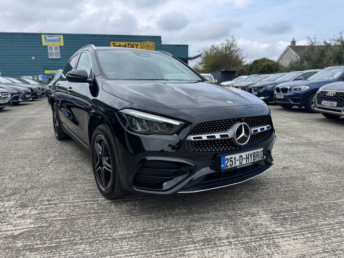 Mercedes-Benz GLA Class 2025