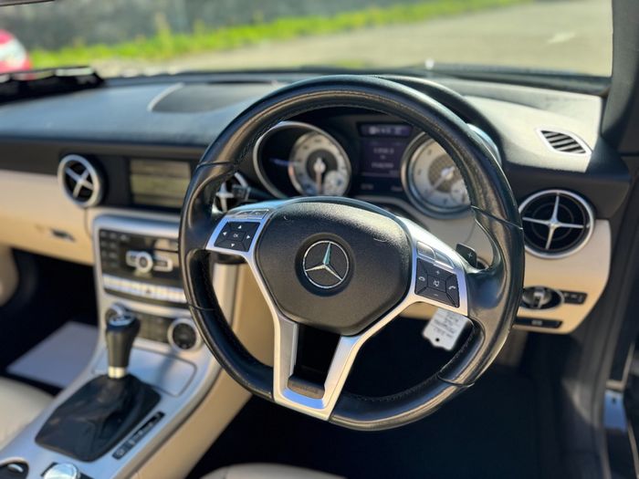 Mercedes-Benz SLK-Class 2012
