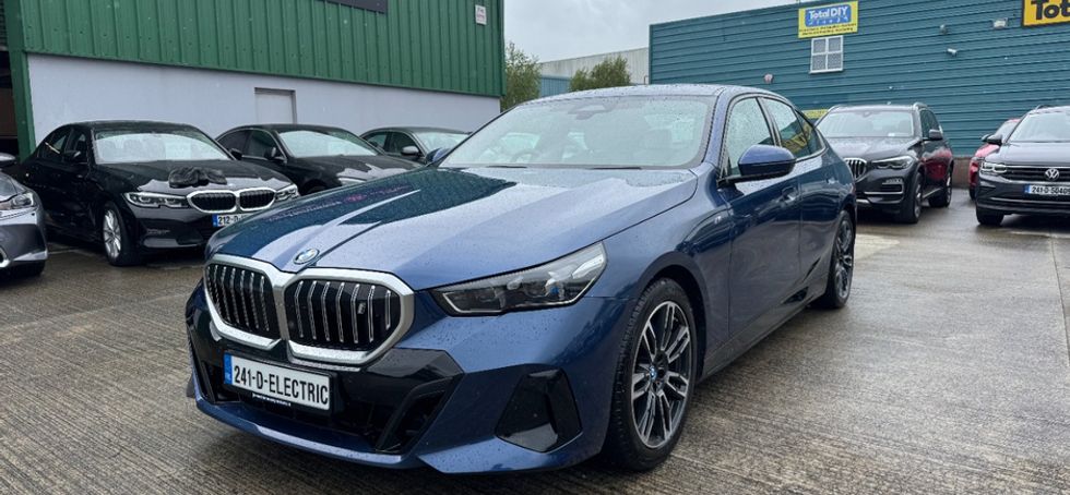 BMW i5 2024
