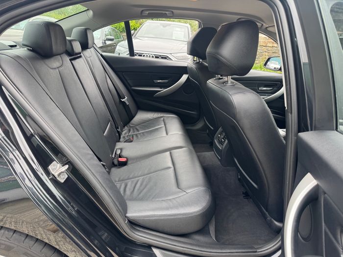 BMW 3 Series 2012