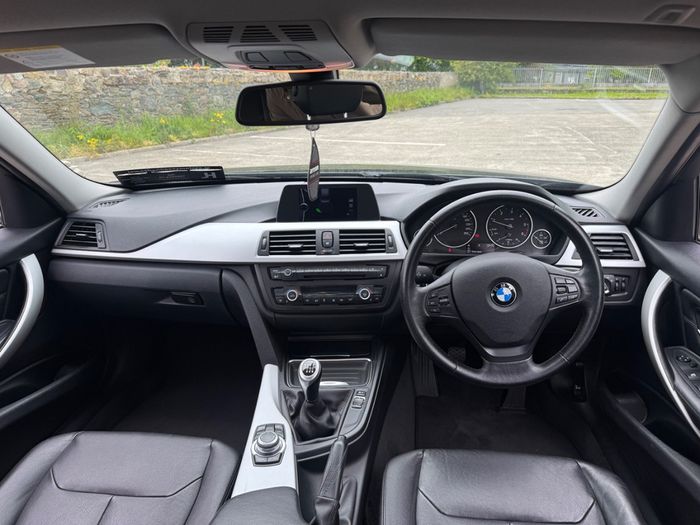 BMW 3 Series 2012