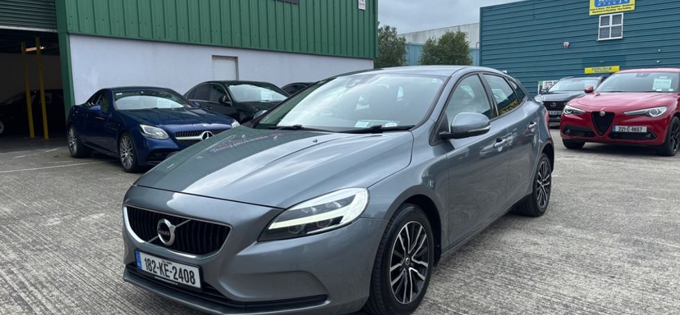 Volvo V40 2018