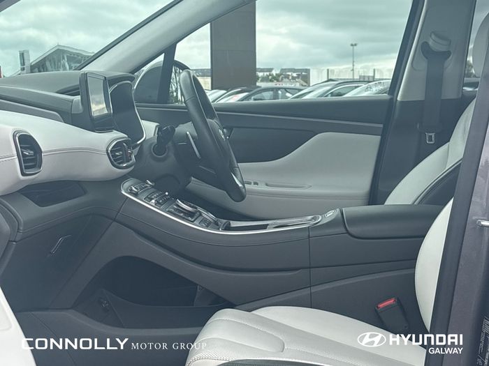Hyundai Santa Fe 2023