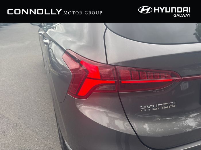 Hyundai Santa Fe 2023