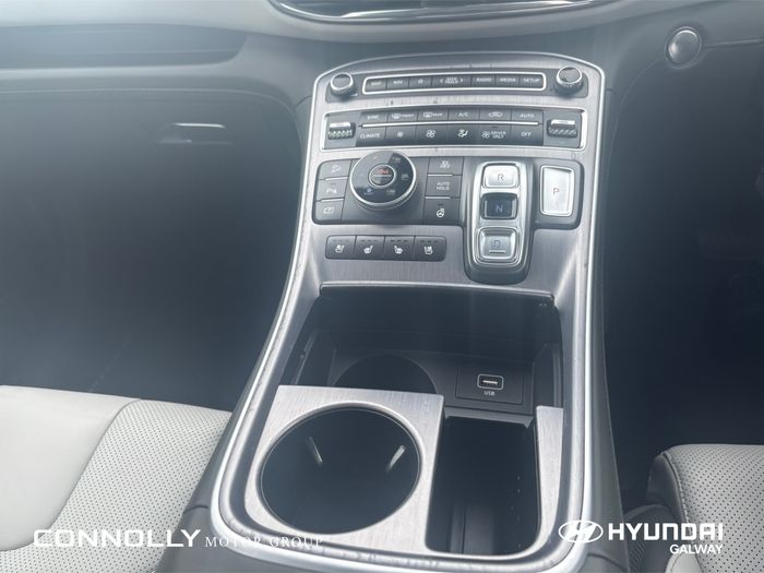 Hyundai Santa Fe 2023