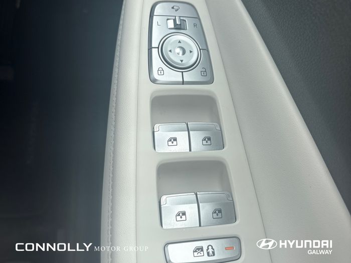 Hyundai Santa Fe 2023