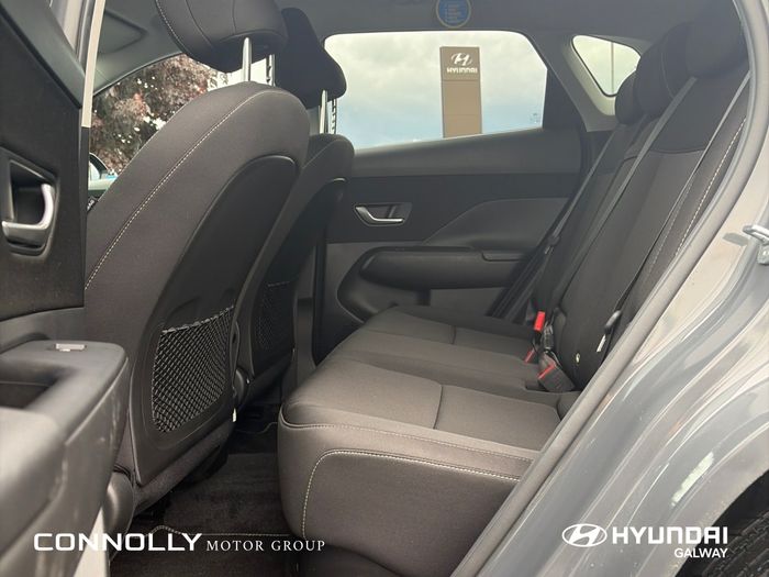 Hyundai Kona 2025