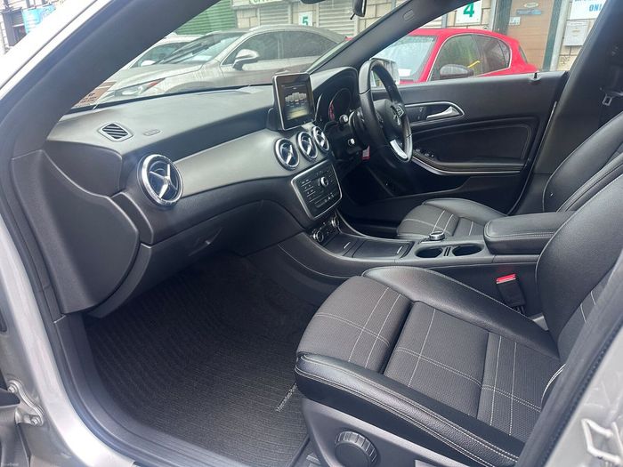 Mercedes-Benz CLA 2016