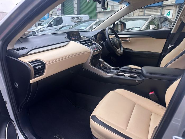 Lexus NX 2016