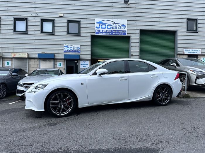 Lexus IS 2016