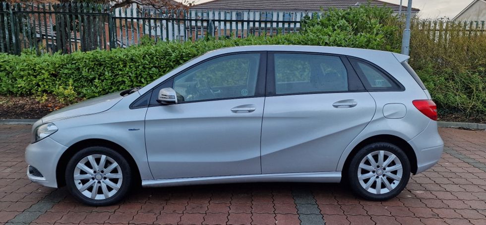 Mercedes-Benz B-Class 2012
