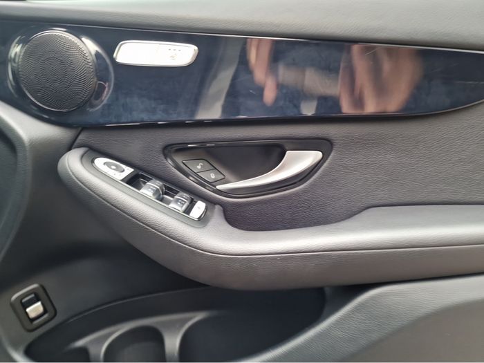 Mercedes-Benz GLC-Class 2020