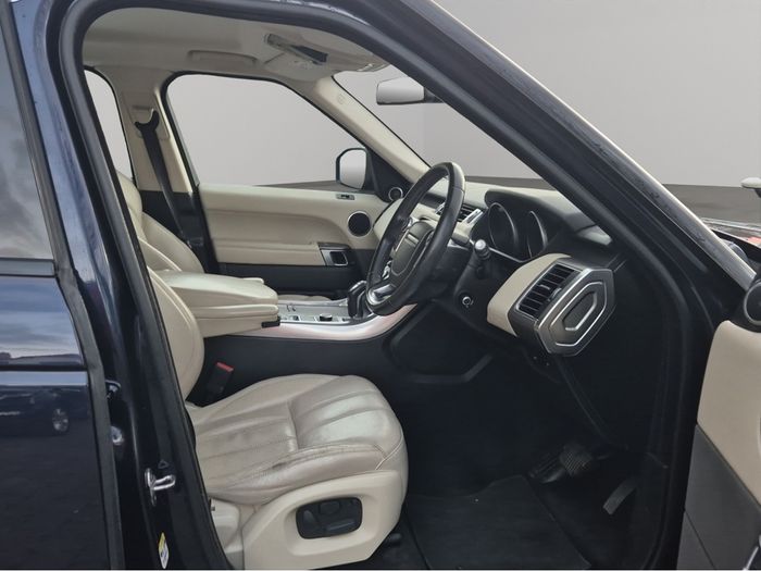 Land Rover Range Rover Sport 2013