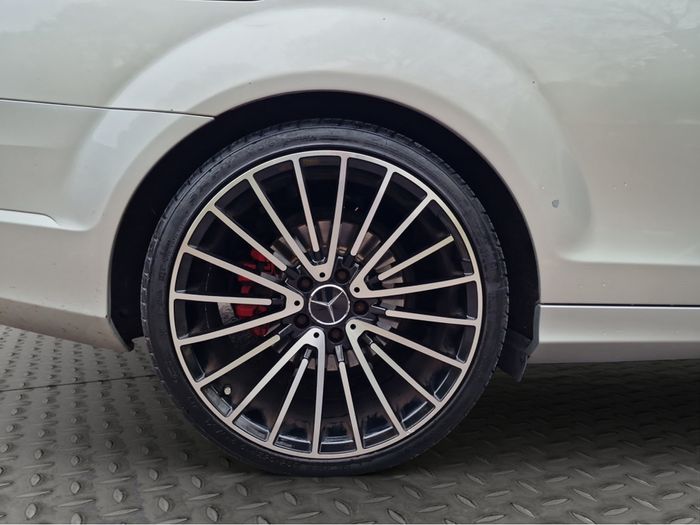 Mercedes-Benz C-Class 2013