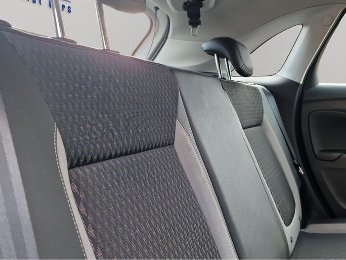 Opel Crossland X 2019