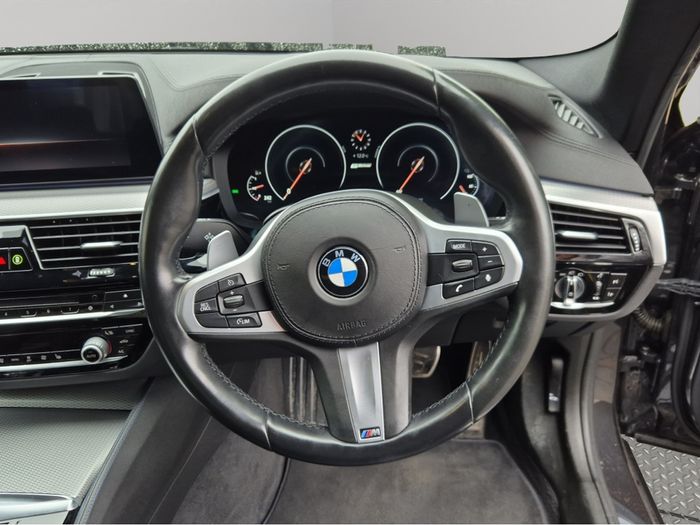 BMW 5 Series 2019