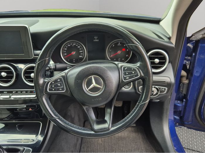 Mercedes-Benz C-Class 2016