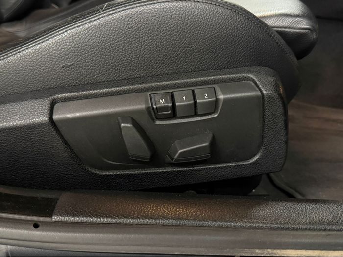 BMW 6 Series 2012