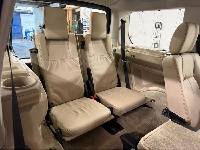 Land Rover Discovery 2014