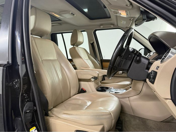 Land Rover Discovery 2014