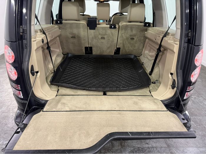 Land Rover Discovery 2014
