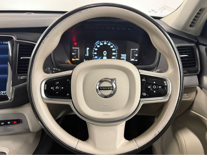 Volvo XC90 2017
