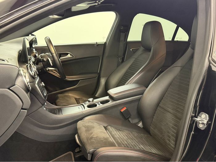 Mercedes-Benz CLA Class 2019